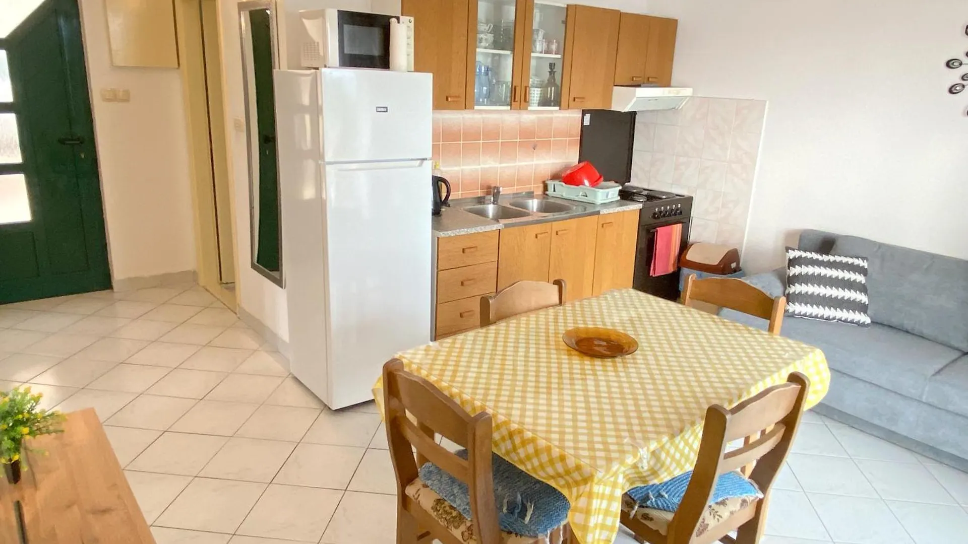 Apartment Nede Traù